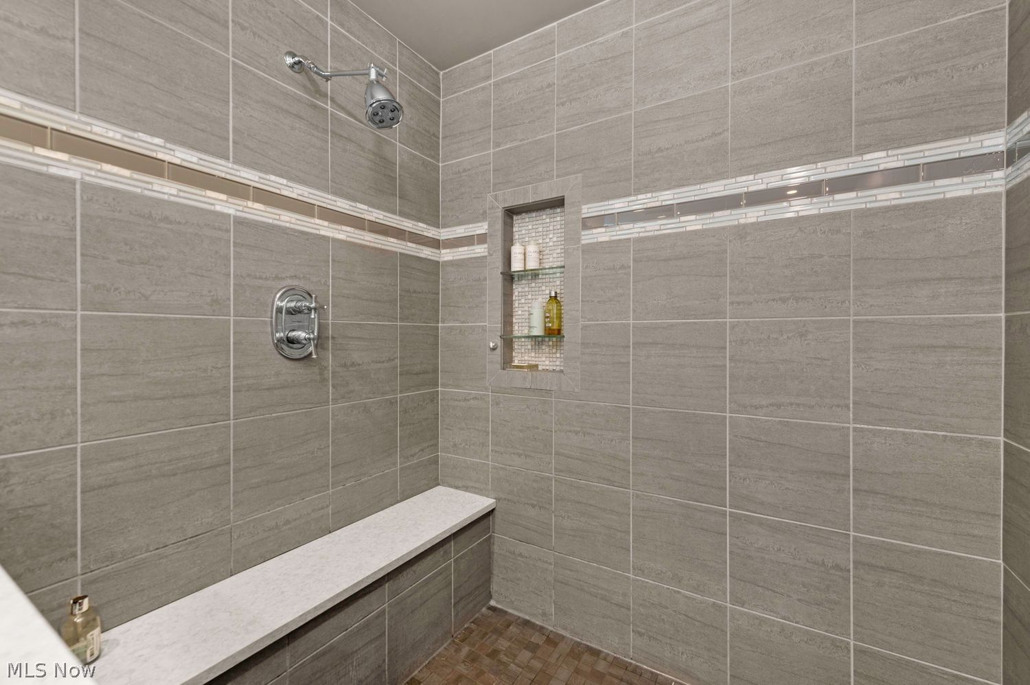 3251 Royal Oak Court Westlake OH 44145