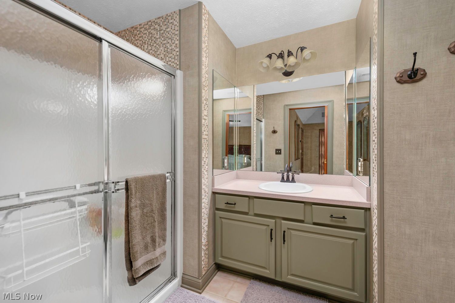 3251 Royal Oak Court Westlake OH 44145
