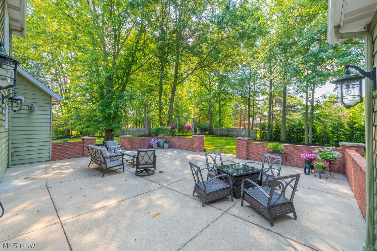 3251 Royal Oak Court Westlake OH 44145