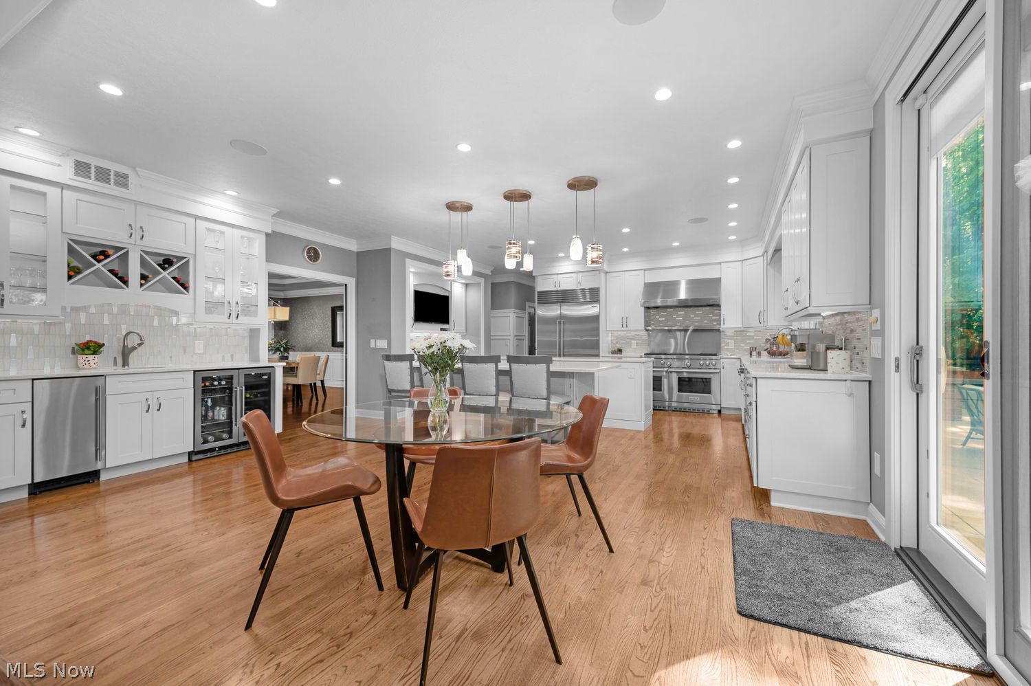 3251 Royal Oak Court Westlake OH 44145