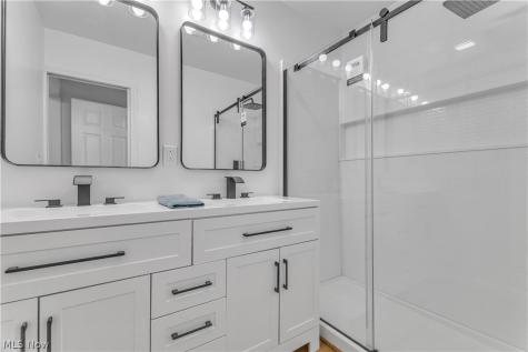 24700 Alberton Road Euclid OH 44123