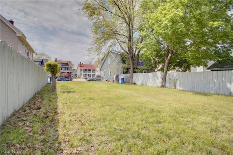 1283 W 106th Street Cleveland OH 44102