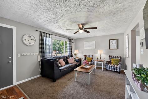 1818 Kenwood Drive Orrville OH 44667