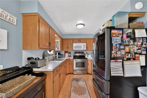 1818 Kenwood Drive Orrville OH 44667