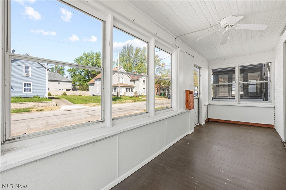 299 NW 5th Street NW Barberton OH 44203
