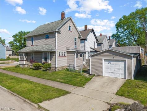 299 NW 5th Street NW Barberton OH 44203
