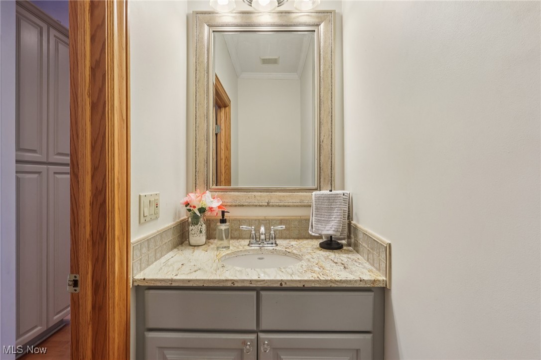 1038 Orchard Lane Broadview Heights OH 44147