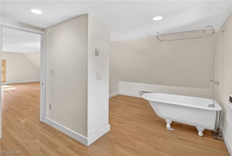 1344 Lakeland Avenue Lakewood OH 44107