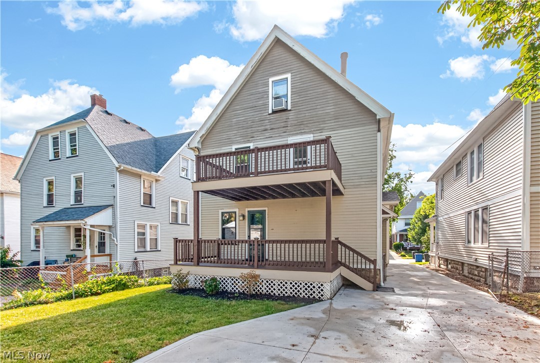 1344 Lakeland Avenue Lakewood OH 44107