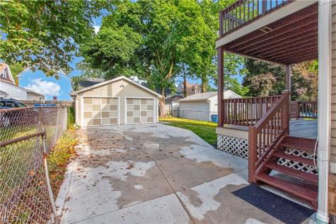 1344 Lakeland Avenue Lakewood OH 44107