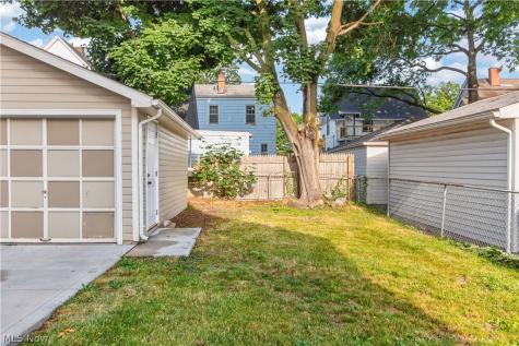 1344 Lakeland Avenue Lakewood OH 44107
