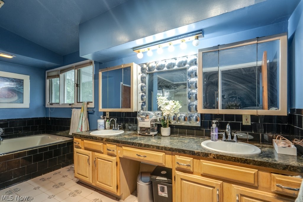 406 Washburn Road Tallmadge OH 44278