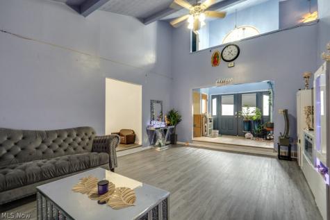406 Washburn Road Tallmadge OH 44278