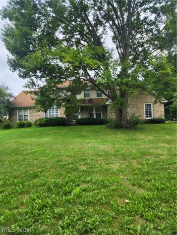 4804 Logan Arms Drive Youngstown OH 44505
