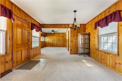 4847 Manchester Road New Franklin OH 44319