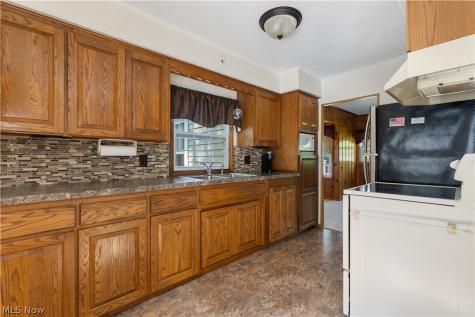 4847 Manchester Road New Franklin OH 44319