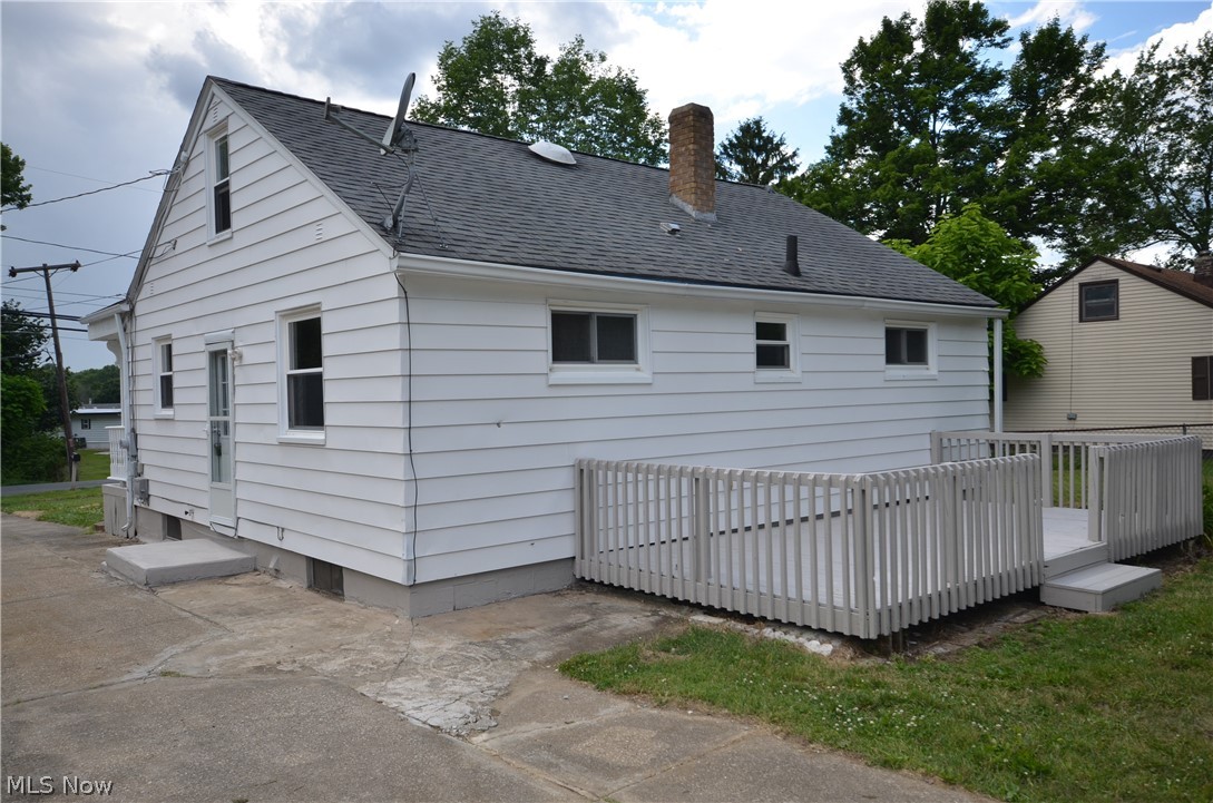 511 Ewart Road Akron OH 44312