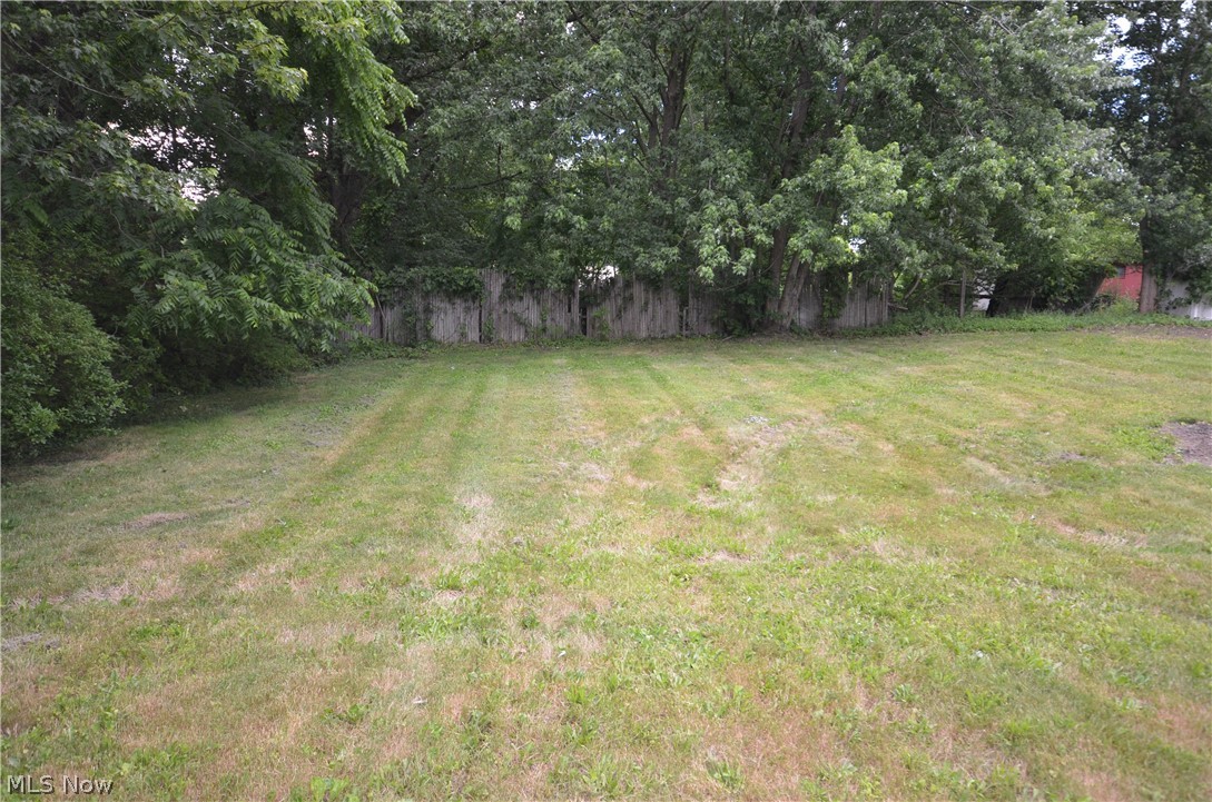 511 Ewart Road Akron OH 44312