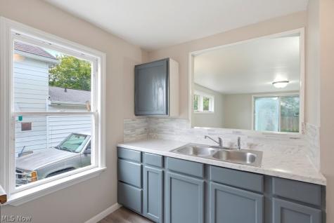 1416 S Morgan Avenue Alliance OH 44601
