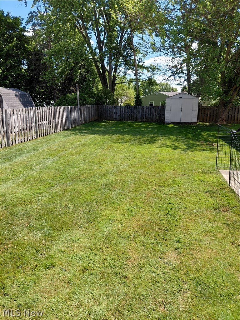 725 Gary Drive Hubbard OH 44425