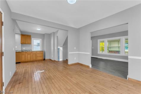 340 E 276th Street Euclid OH 44132