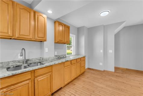 340 E 276th Street Euclid OH 44132