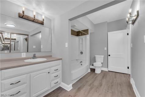 340 E 276th Street Euclid OH 44132