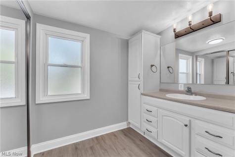 340 E 276th Street Euclid OH 44132