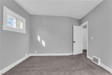 340 E 276th Street Euclid OH 44132