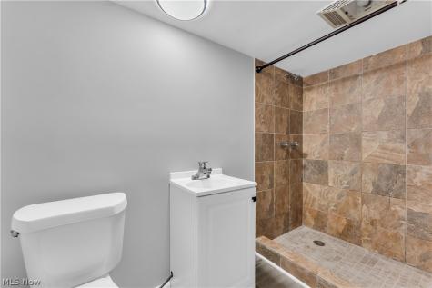 340 E 276th Street Euclid OH 44132