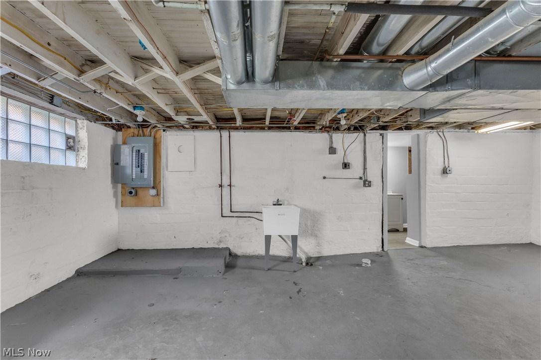 340 E 276th Street Euclid OH 44132