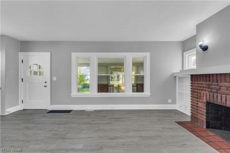 340 E 276th Street Euclid OH 44132