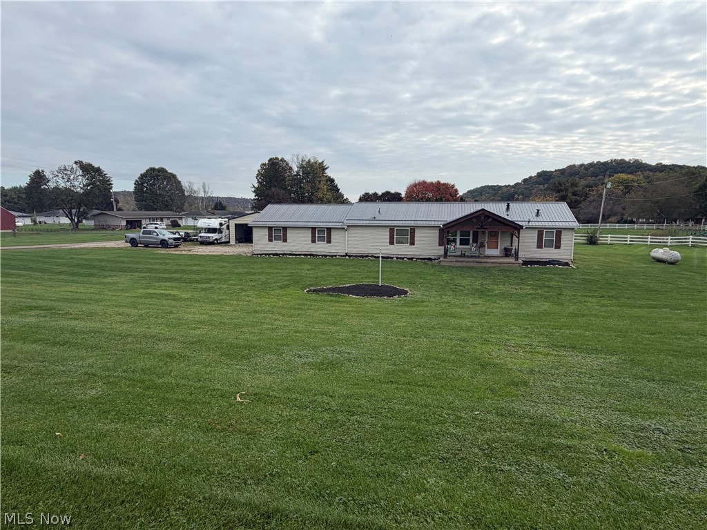 45367 County Road 23 Coshocton OH 43812