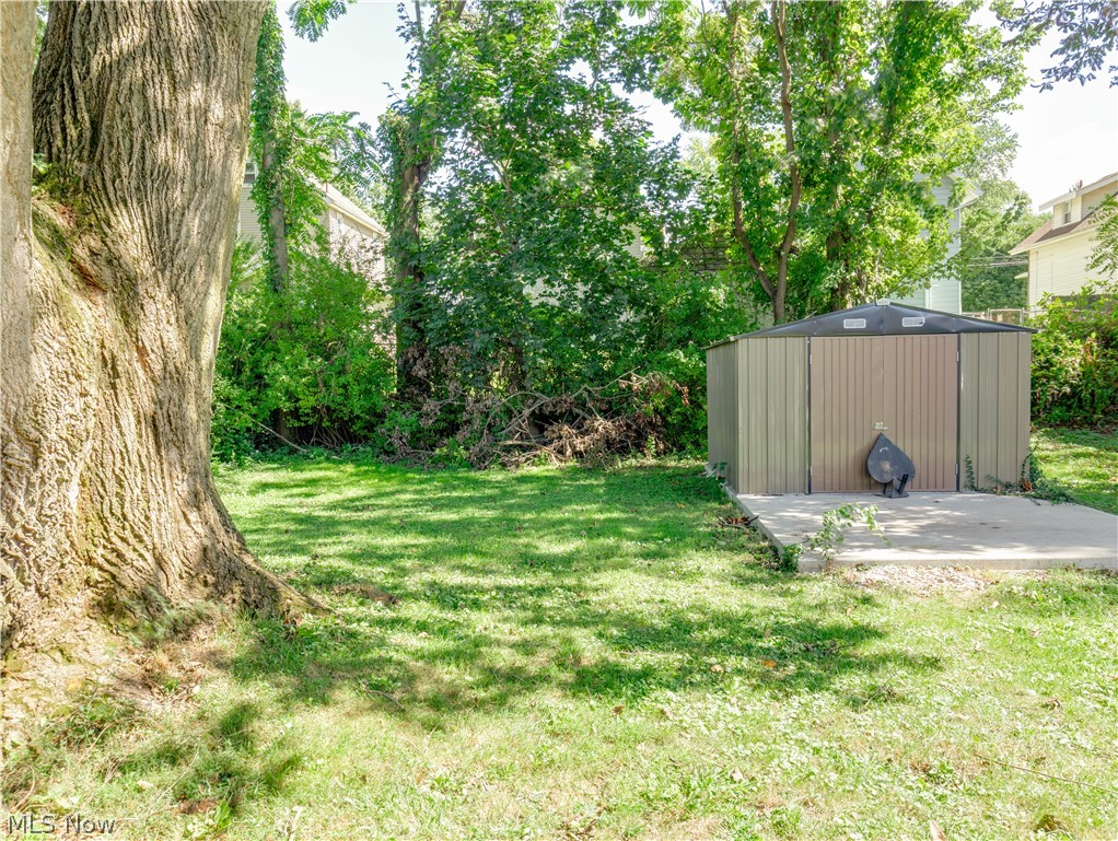 553 Wesleyan Avenue Barberton OH 44203