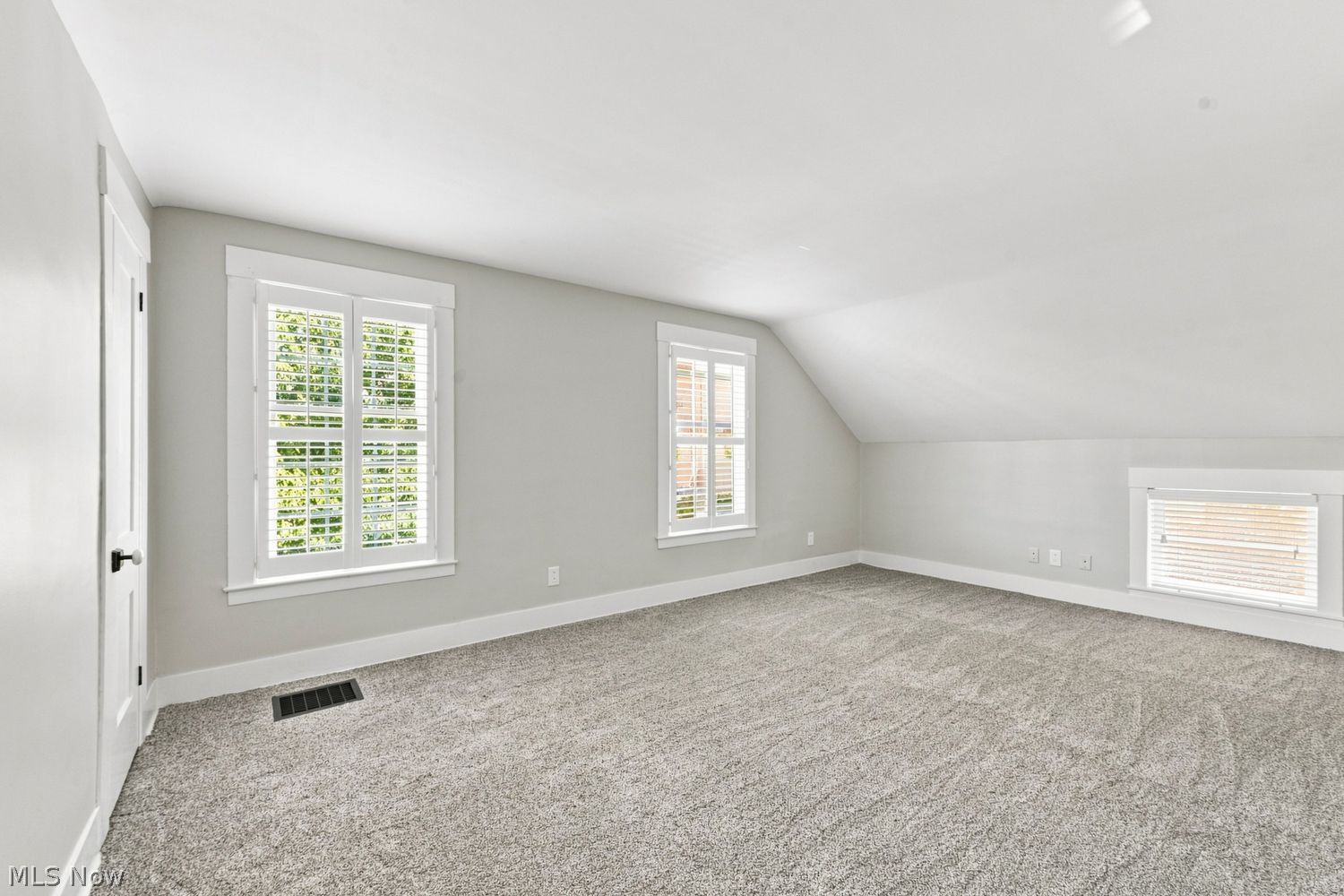 38 Aurora Street Hudson OH 44236