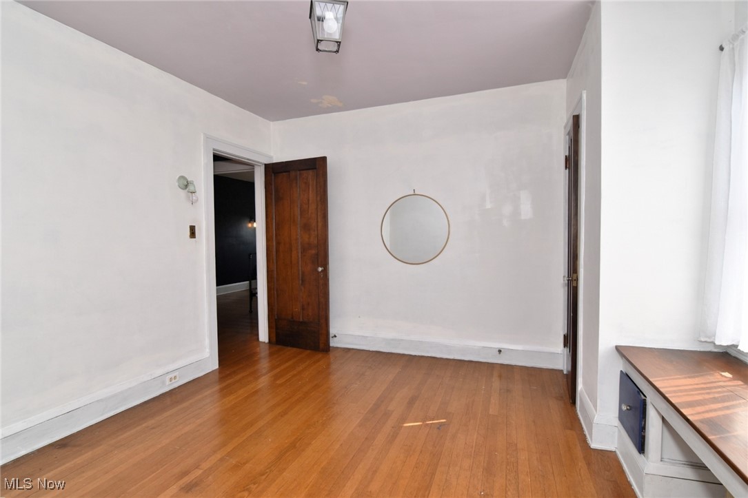 17930 Rosecliff Road Cleveland OH 44119