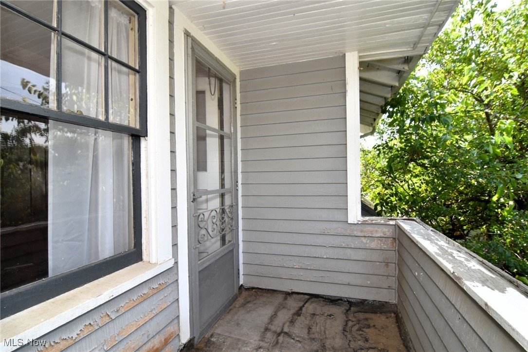 17930 Rosecliff Road Cleveland OH 44119