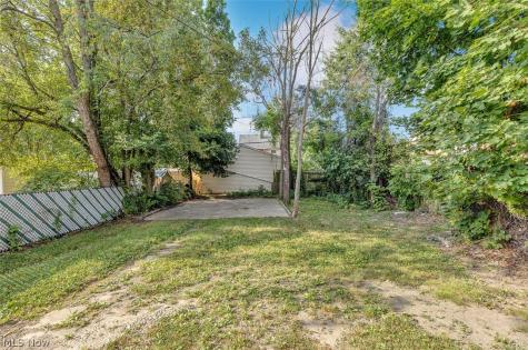 10421 Dale Avenue Cleveland OH 44111