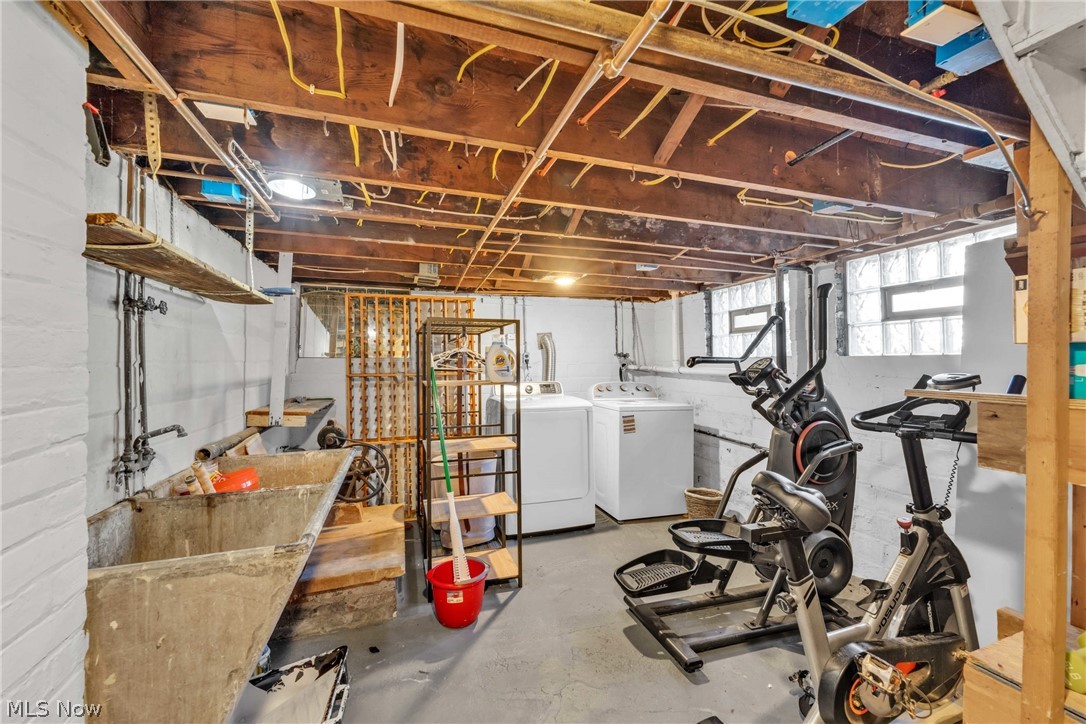 27776 Bassett Road Westlake OH 44145