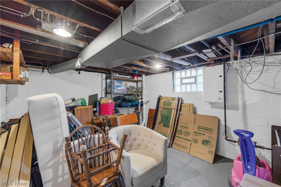 27776 Bassett Road Westlake OH 44145