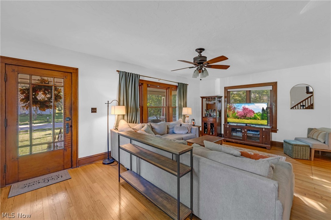 27776 Bassett Road Westlake OH 44145