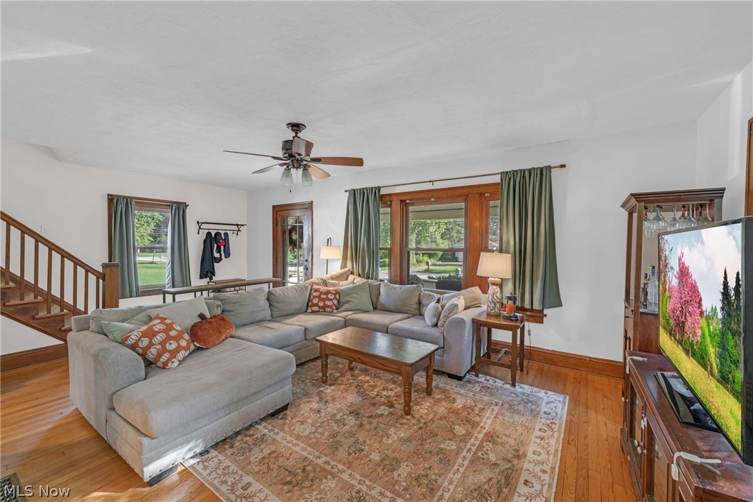 27776 Bassett Road Westlake OH 44145