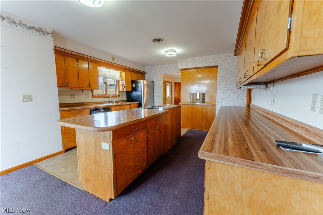 3967 Crooked Run Road NW New Philadelphia OH 44663