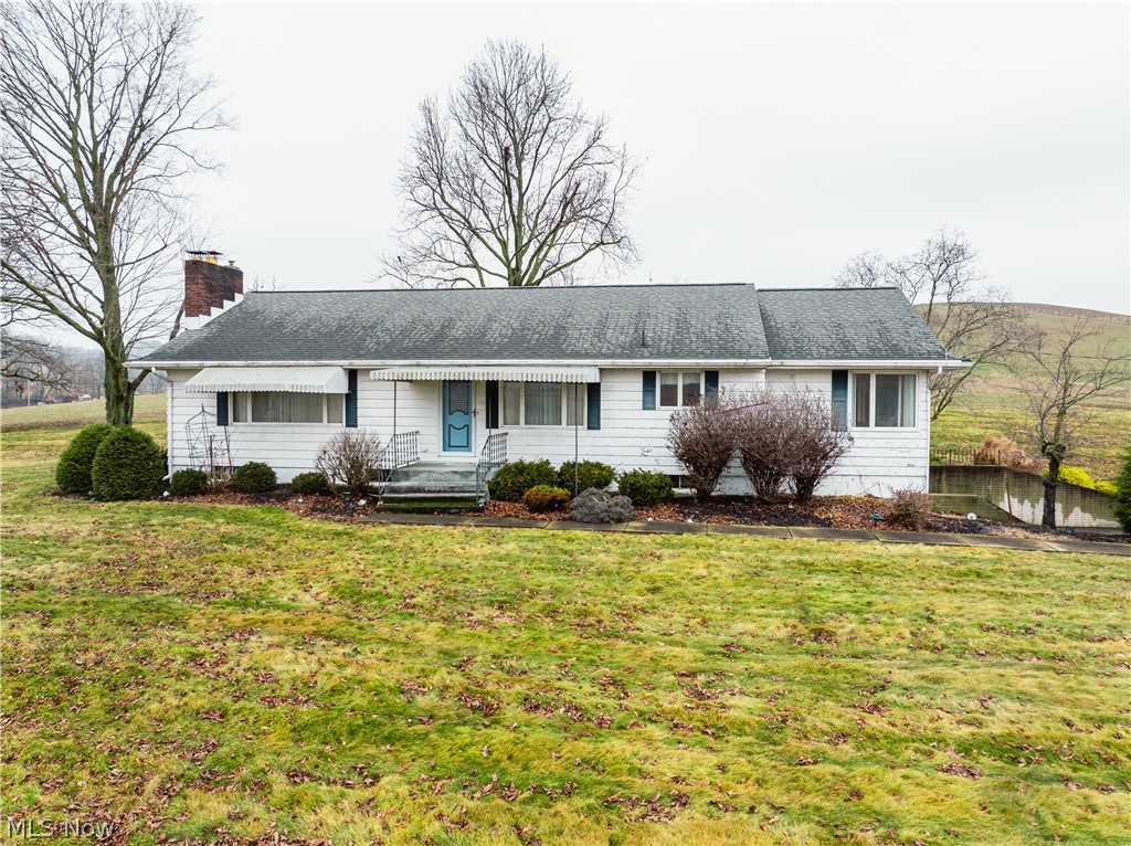3967 Crooked Run Road NW New Philadelphia OH 44663