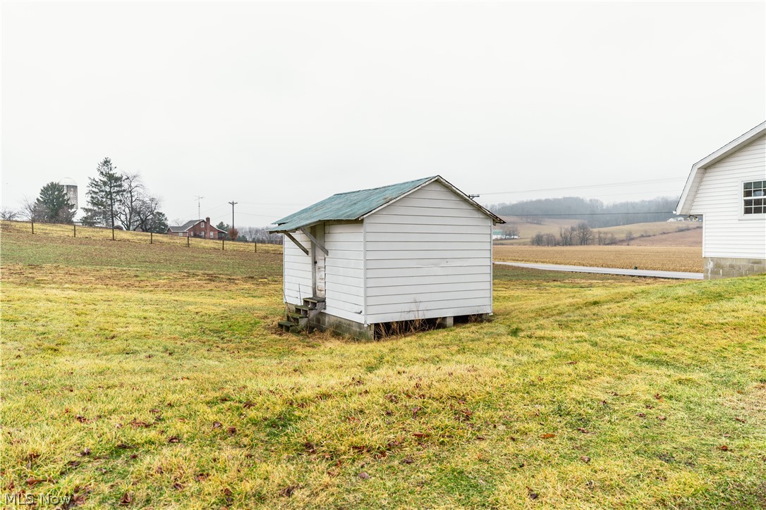 3967 Crooked Run Road NW New Philadelphia OH 44663