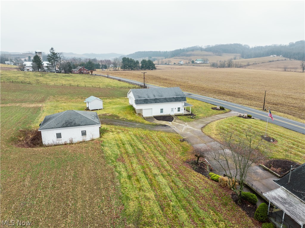 3967 Crooked Run Road NW New Philadelphia OH 44663