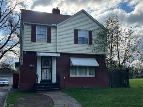 1011 Yellowstone Road Cleveland Heights OH 44121