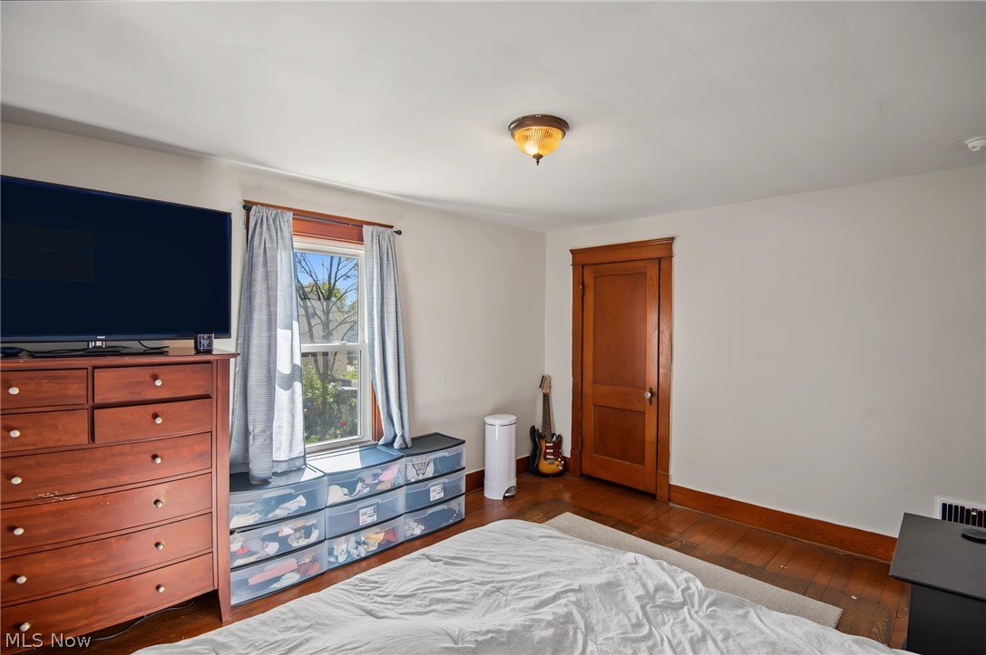 122 Belmont Avenue Niles OH 44446
