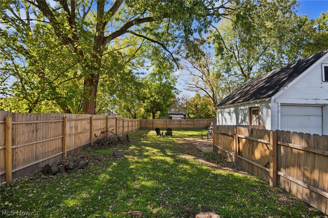 122 Belmont Avenue Niles OH 44446