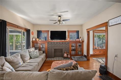 122 Belmont Avenue Niles OH 44446